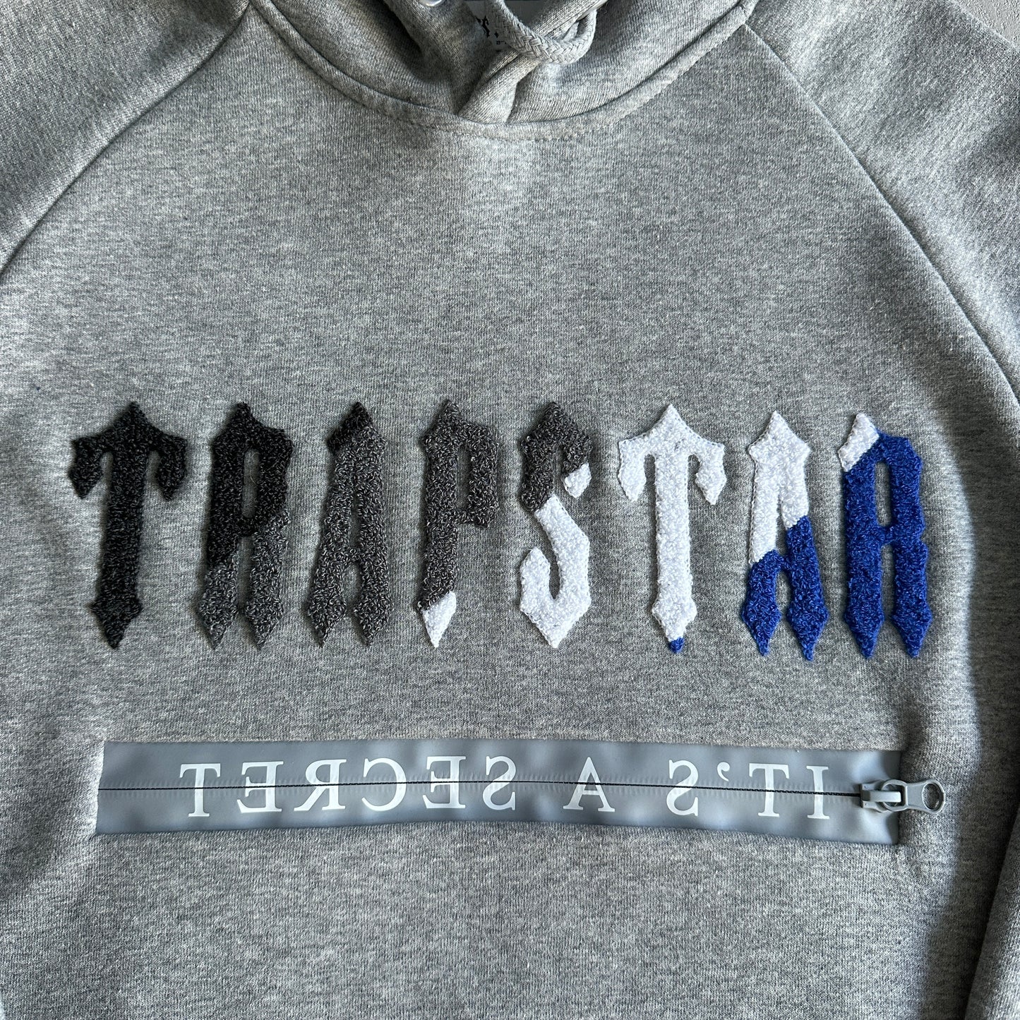 Trapstar Chenille Decoded 2.0 Hoodie Tracksuit