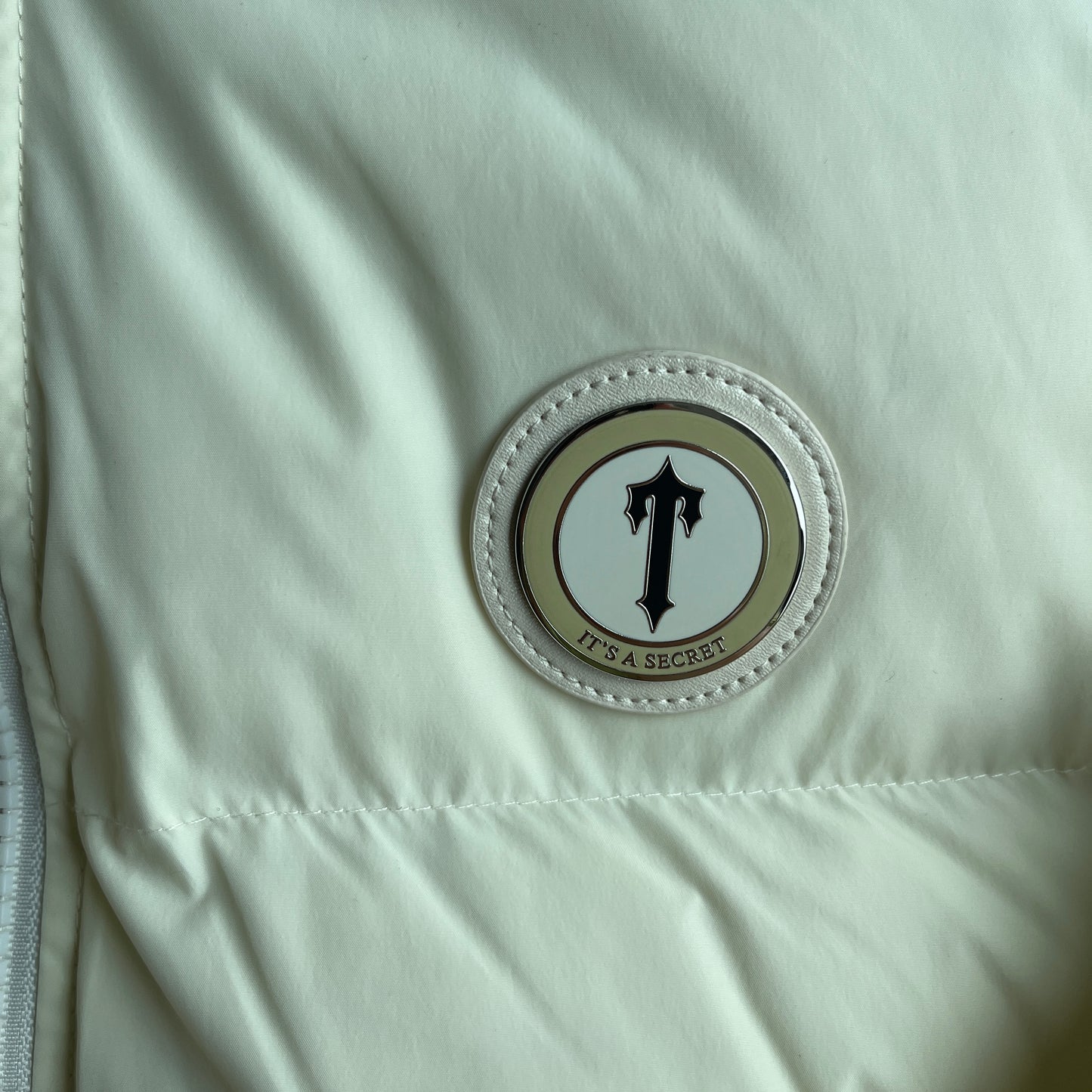 Trapstar Women's Irongate Detachable Hooded Jacket